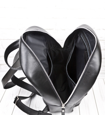 Женский кожаный рюкзак Albiate black Carlo Gattini