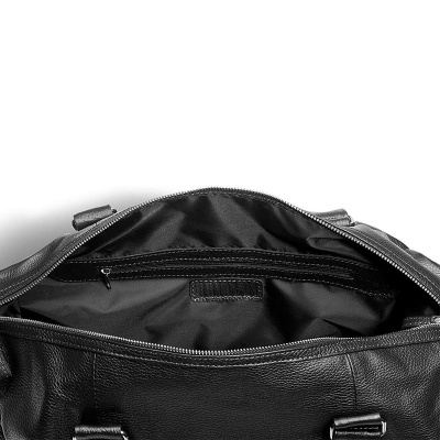 Дорожно-спортивная сумка Newcastle (Ньюкасл) relief black Brialdi