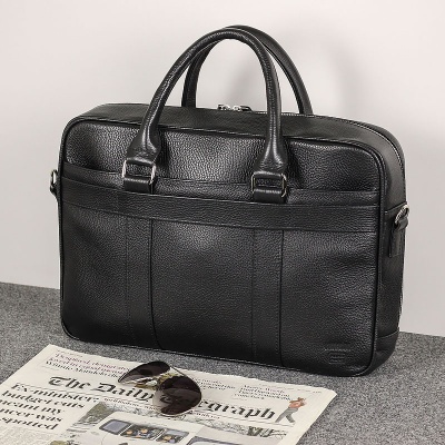 Функциональная мужская деловая сумка BRIALDI Overton (Эвертон) relief black